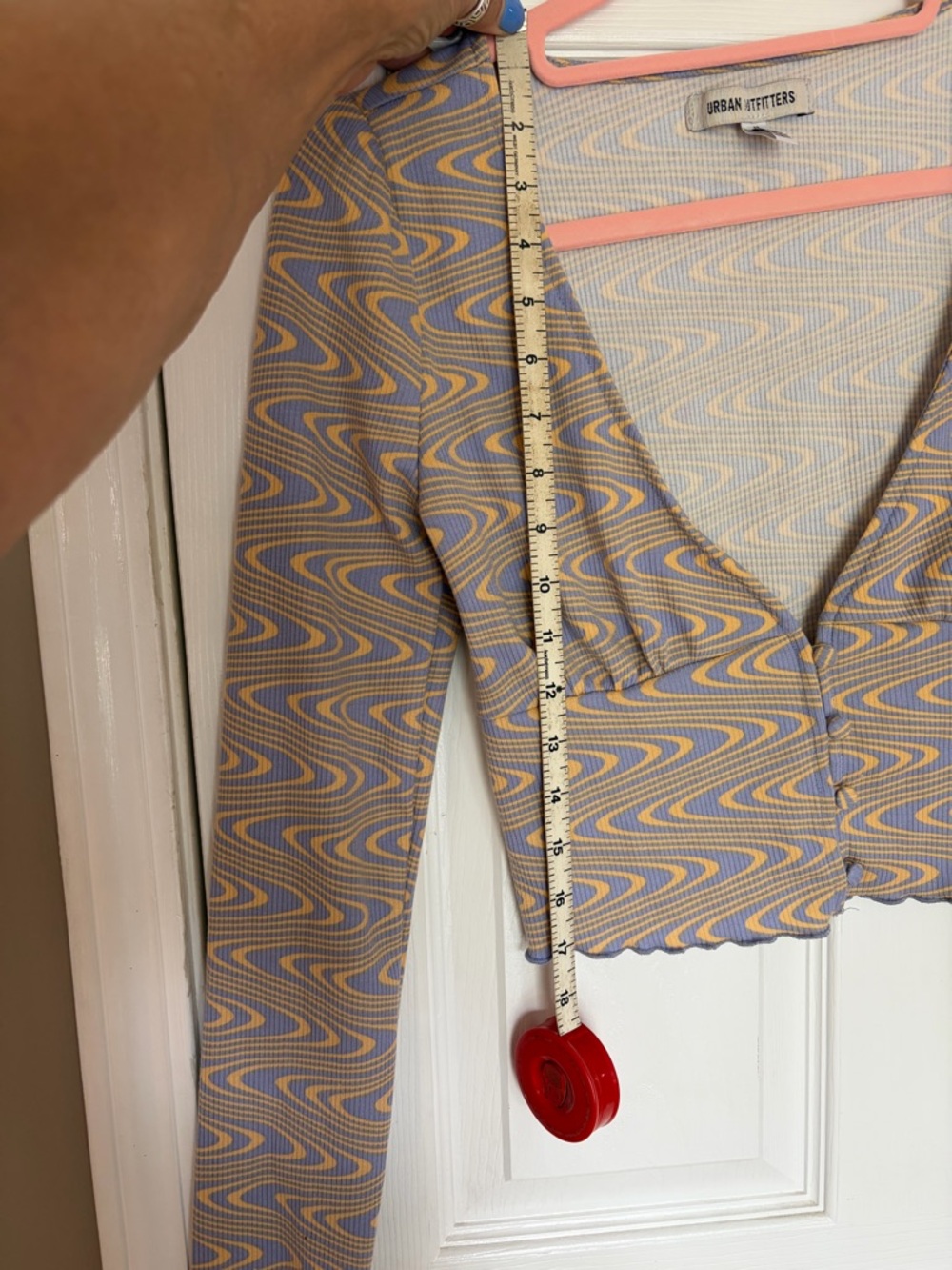 Urban Outfitters Lavender & Yellow Ribbed Button-Front Long-Sleeve Crop Top - Picture 2 of 3